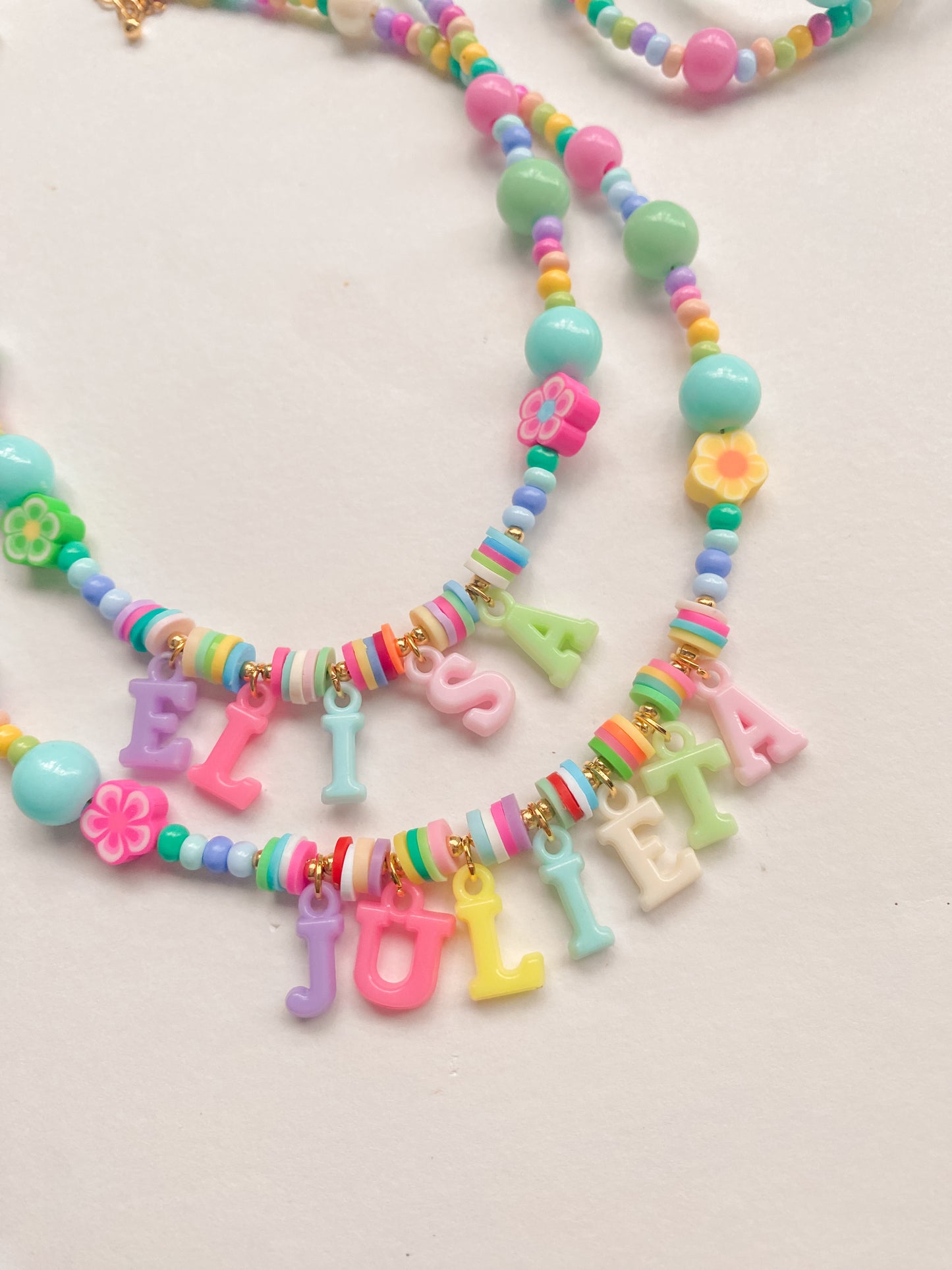 Collar & Pulsera Personalizable con Nombre – ¡Luce tu estilo único!
