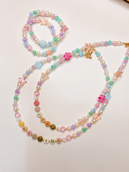 Set de Collar & Pulsera Personalizable con Nombre – ¡Un detalle lleno de magia!