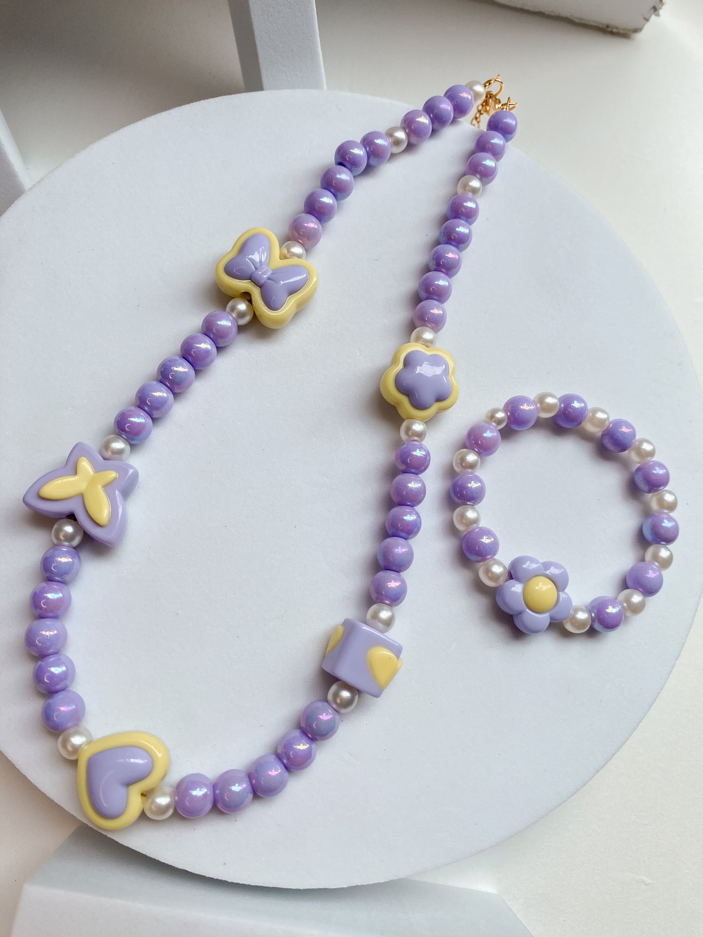 Set de Collar y Pulsera “Dulce Fantasía”