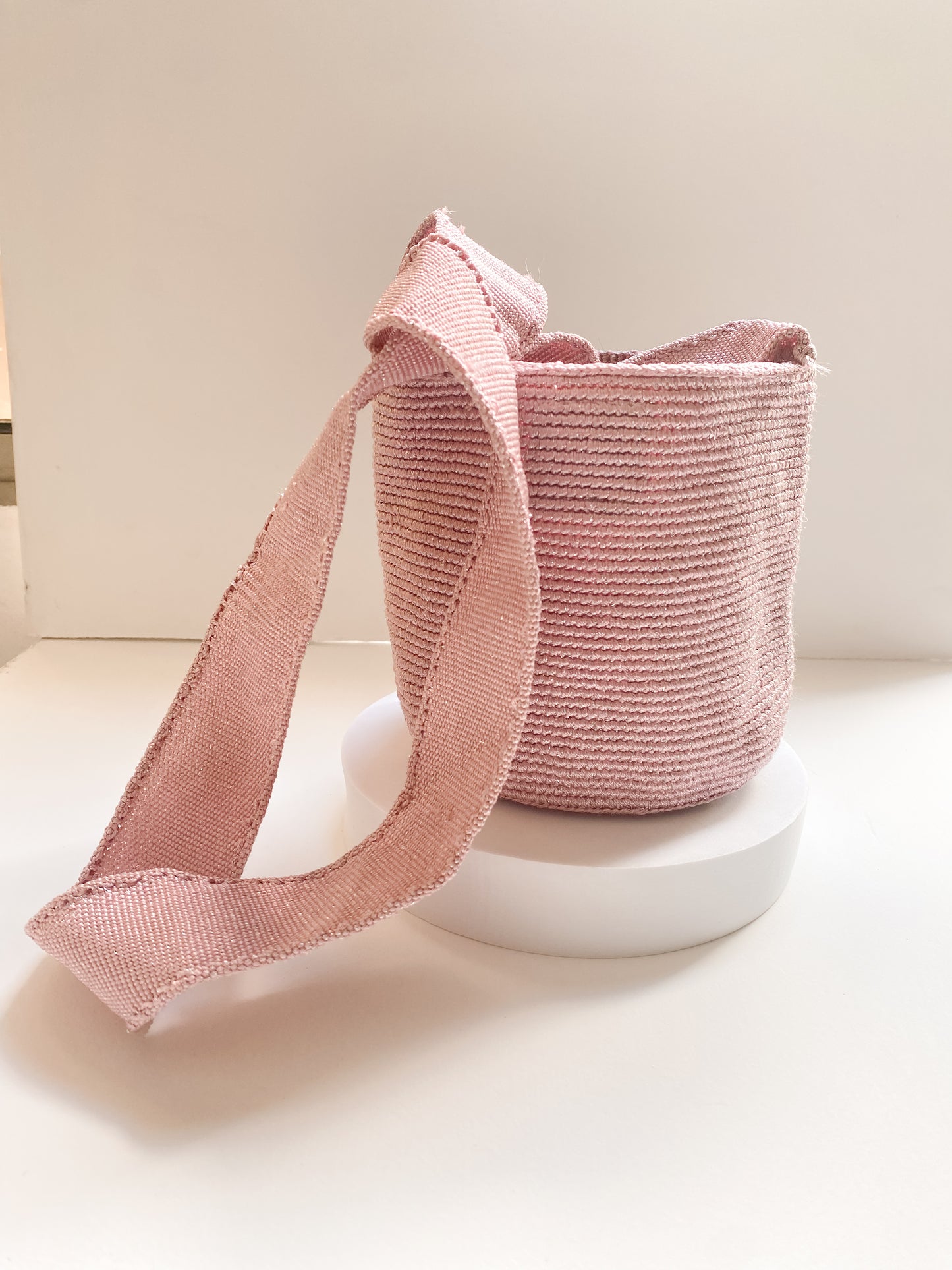 Bolsa Artesanal Tejida “Sweet Pink”